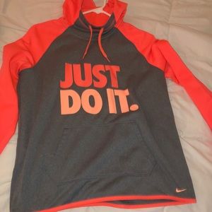 Nike just do it therma-fit hoodie